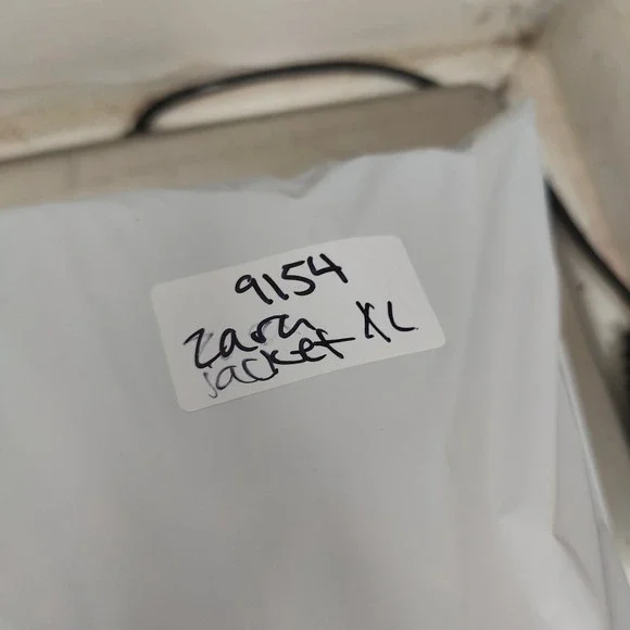 Zara Textured Jacket Womens XL Cream‎ Gold Button Preppy Classic Tweed Holiday - Picture 9 of 9